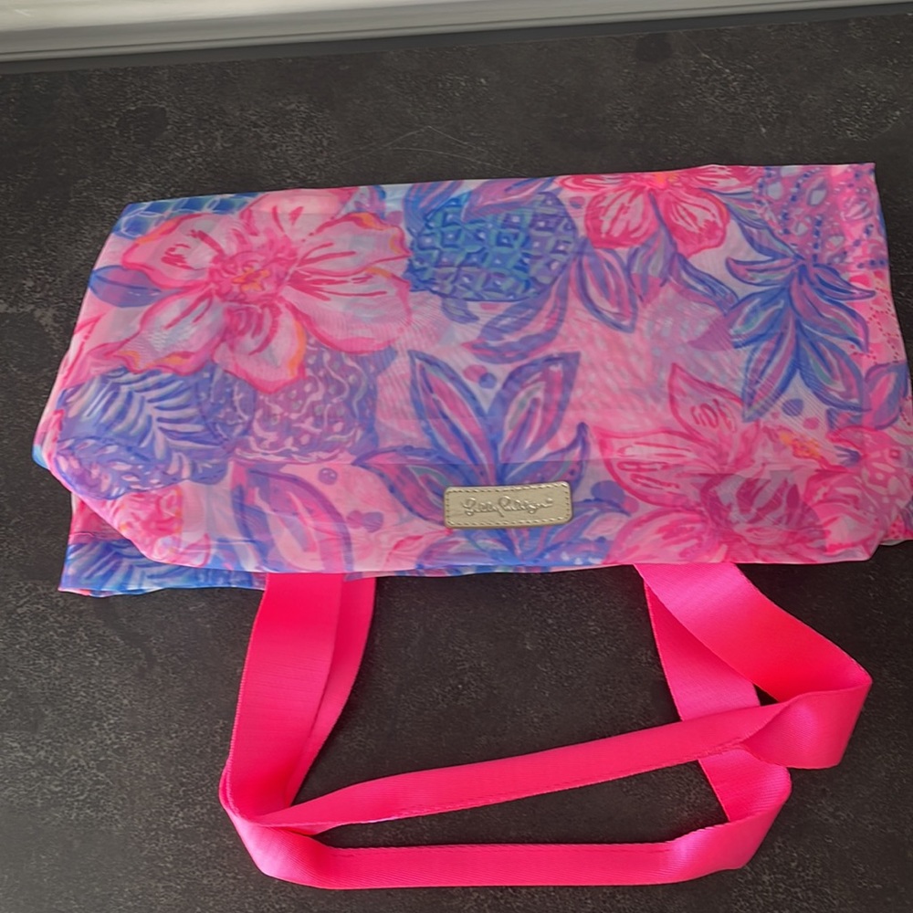 🩷 Lilly Pulitzer 🩷 NWT 🩷 Bright Pink & Blue Mesh Tote 🩷 In packaging 🩷 - Picture 3 of 11